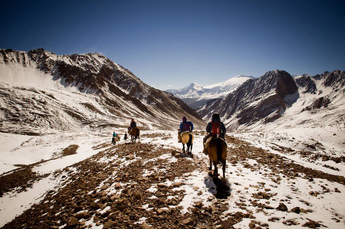 A 200 años de la gesta sanmartiniana: militares argentinos y chilenos inician el Cruce de los Andes | Información General