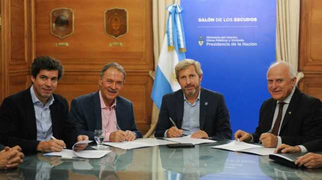 Anuncian inversiones por más de 700 millones en un canal aliviador para áreas inundables de Santa Fe y Córdoba | Información General