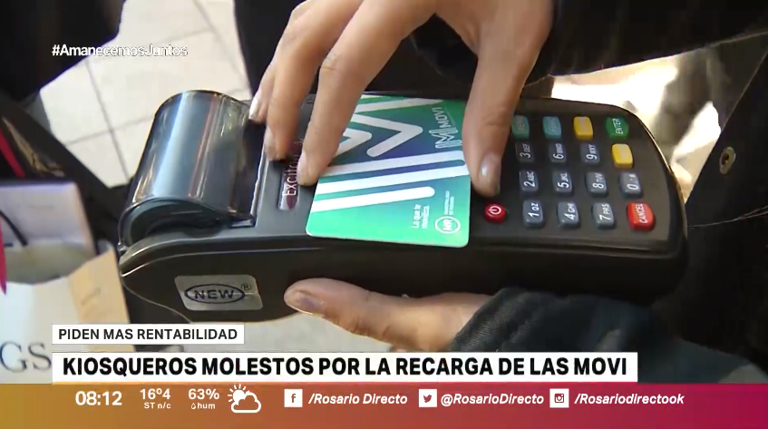 Kiosqueros amenazan con dejar de recargar las tarjetas Movi por la baja rentabilidad | Información General