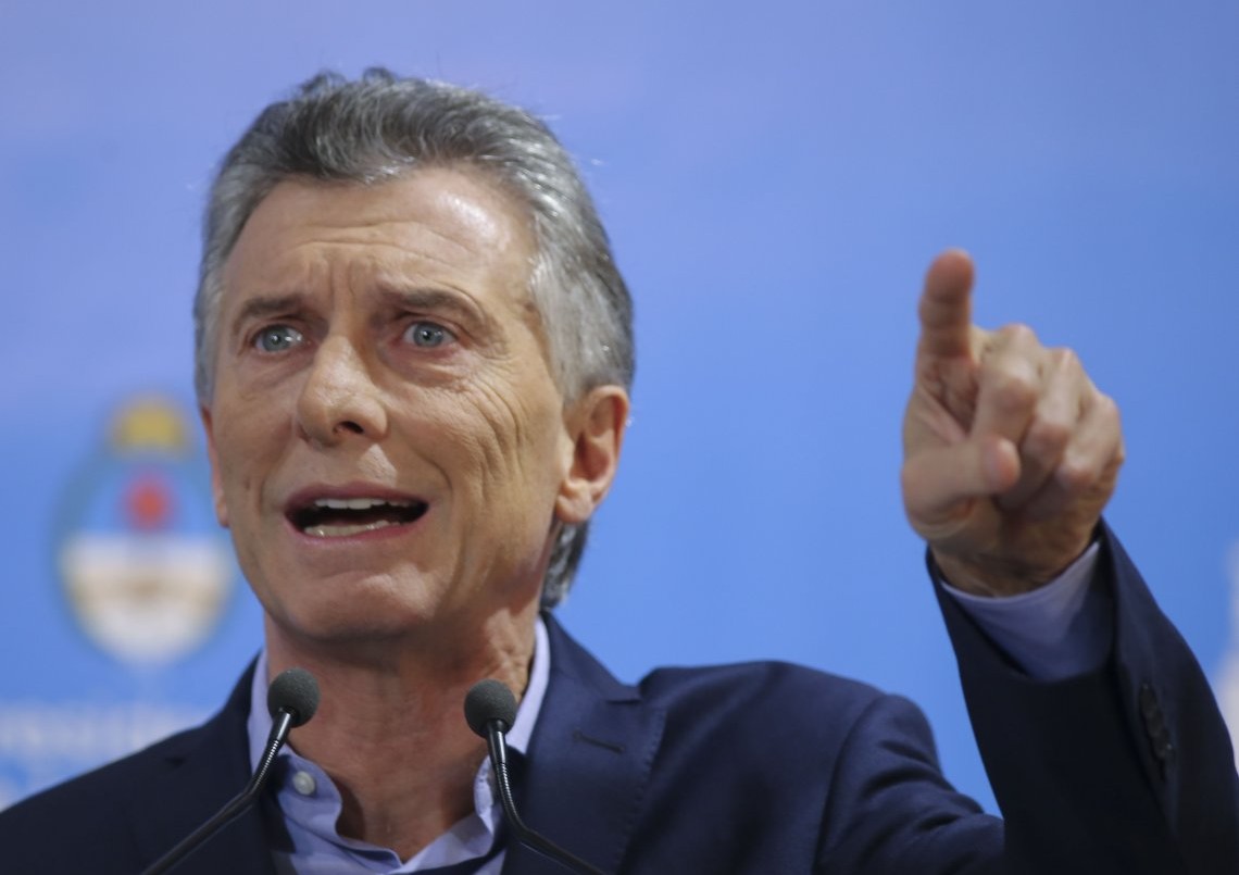 Macri sobre Aerolíneas: "Con lo malgastado se podrían haber hecho obras para prevenir las inundaciones" | Información General