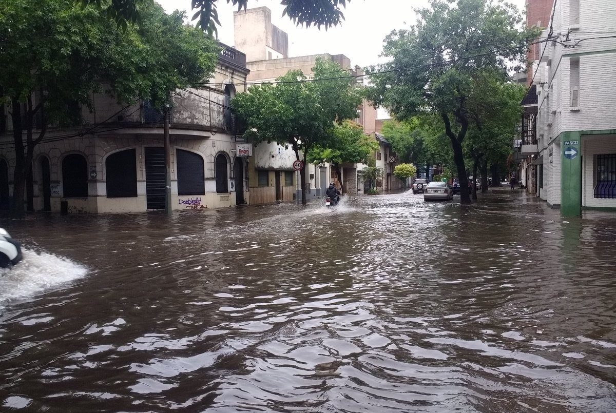 Defensa Civil: "llovió en dos días lo que llueve en dos meses" | Información General