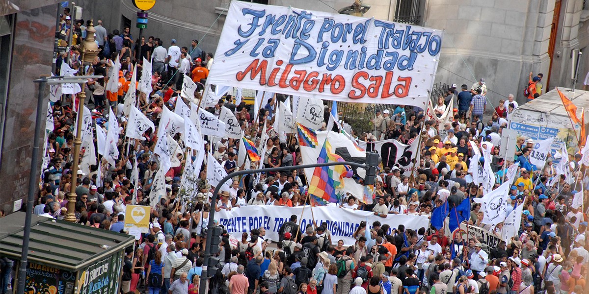 La multitudinaria marcha de la CGT en imágenes | Información General