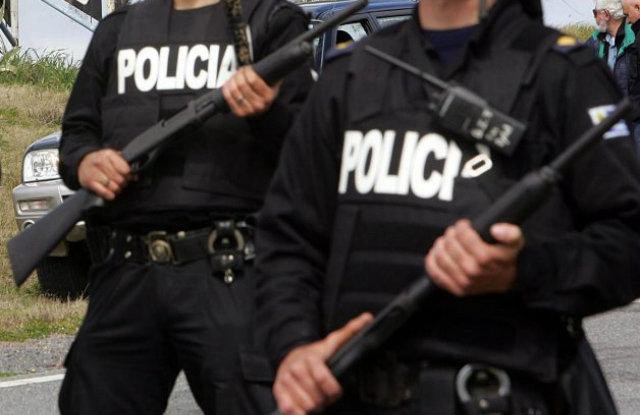 Detuvieron a un policía por extorsionar a un delincuente para dejarlo en libertad | Información General