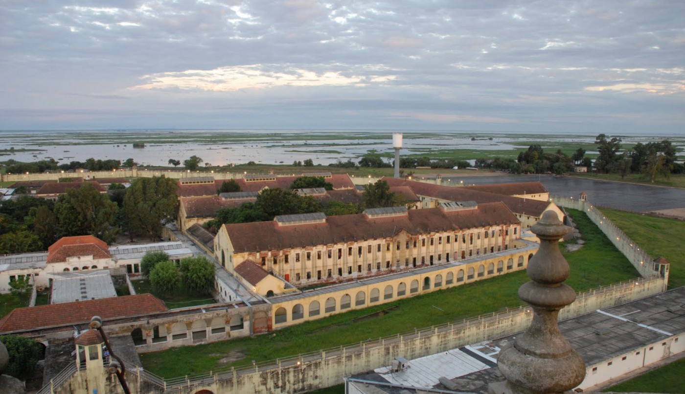 Por la limitación de las salidas transitorias, los presos de Coronda están en huelga | Información General