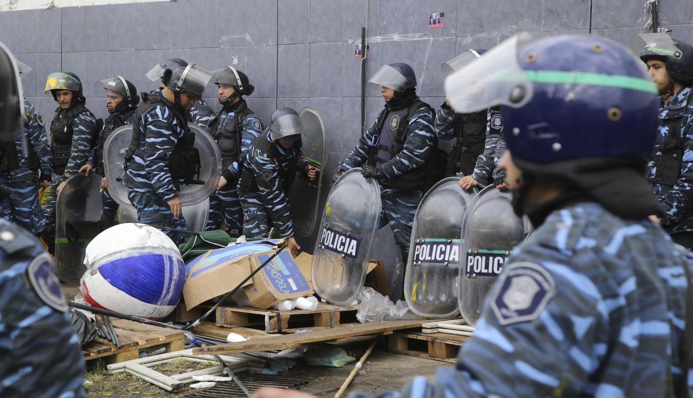El Gobierno defendió el desalojo en PepsiCo por una orden judicial | Información General