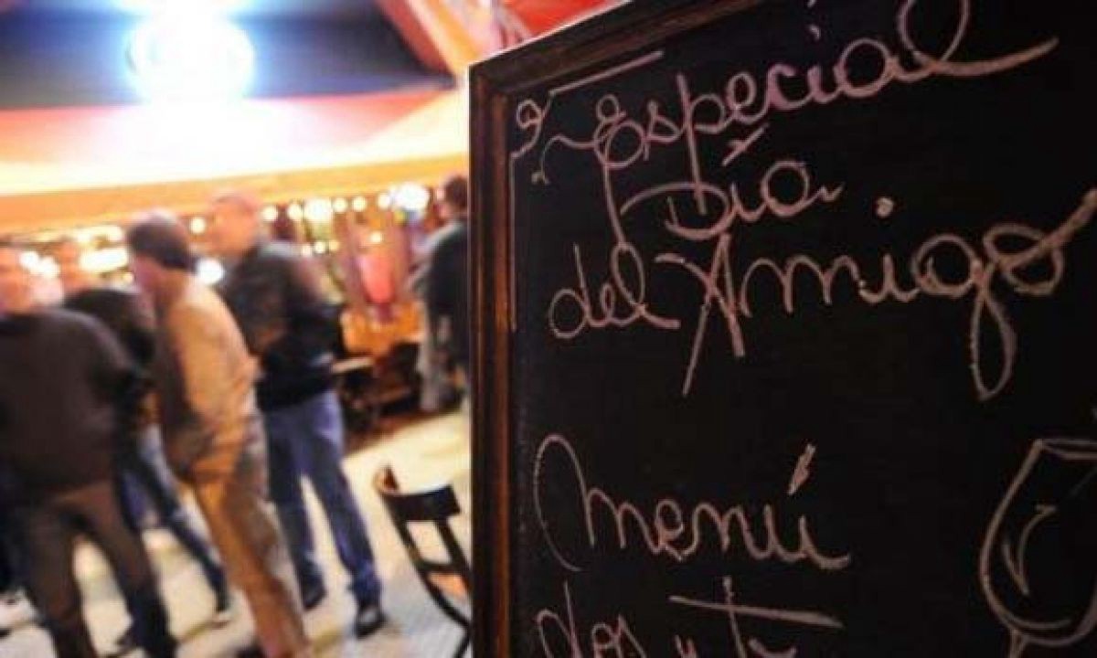 El Día del Amigo llega con expectativa en el sector gastronómico | Información General