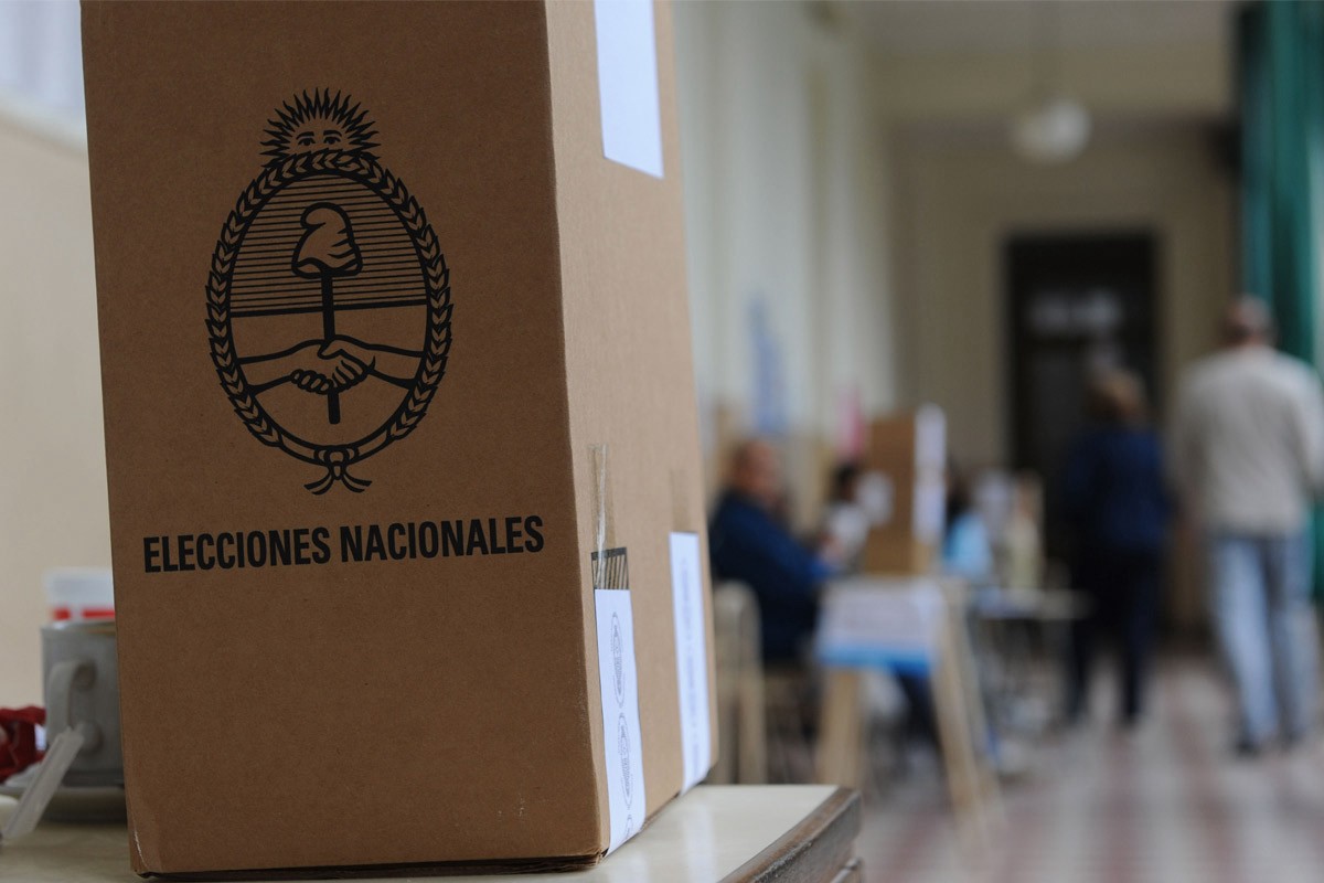 PASO 2017: Santa Fe tendrá 57 boletas en el cuarto oscuro para los cargos nacionales | Información General