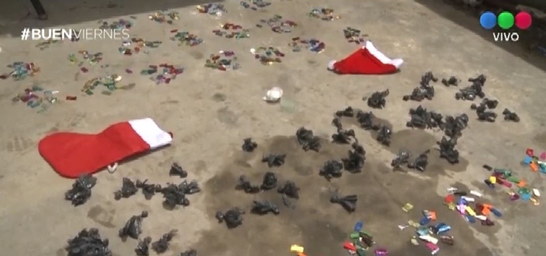 Una familia vendía drogas escondida en botas y gorros de Papá Noel | Información General