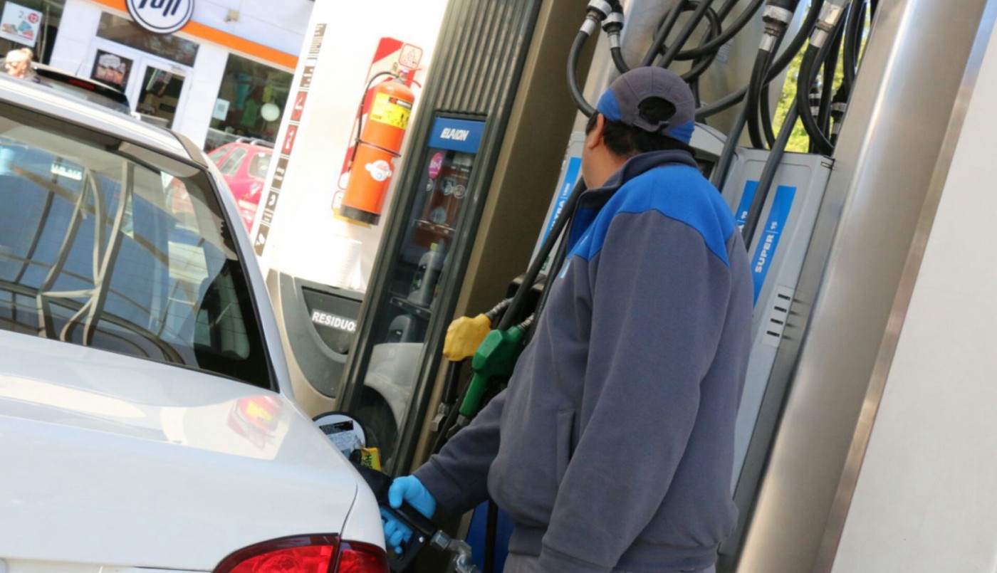 El Gobierno libera los precios de los combustibles desde el próximo domingo | Información General