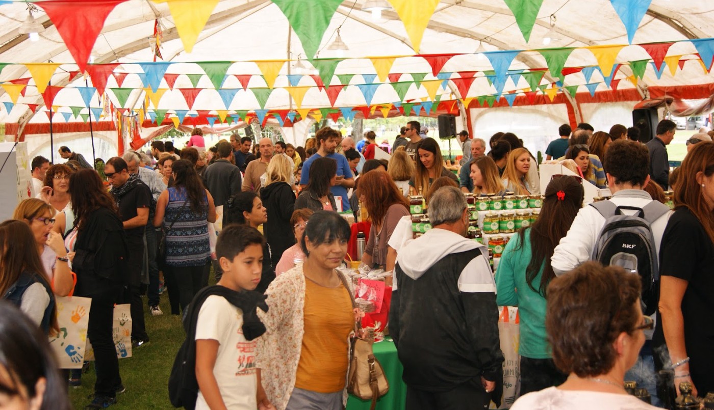 Realizarán una edición especial del BioMercado para celebrar el Día de la Madre | Información General