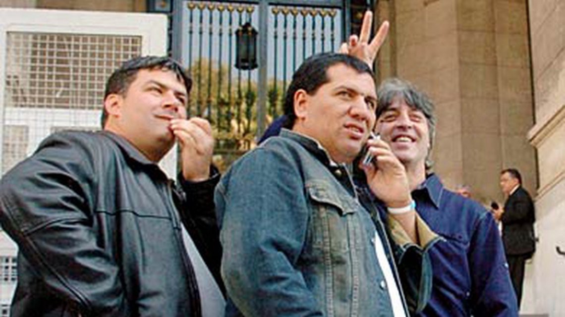 Asesinaron a balazos a "El Oso" Pereyra, líder de la facción disidente de la barra de Boca | Información General