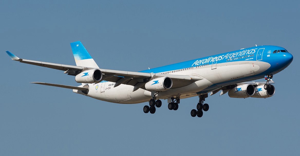 Aerolíneas Argentinas adelanta vuelos por el paro y se verán afectados más de 20.000 pasajeros | Información General