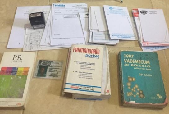 Cayó un falso médico que atendía con dos matrículas truchas | Información General