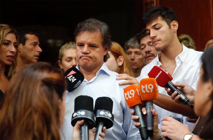 Conmovedora despedida de Enrique Sacco a Débora Pérez Volpin: "Vamos a celebrar siempre su sonrisa" | Información General