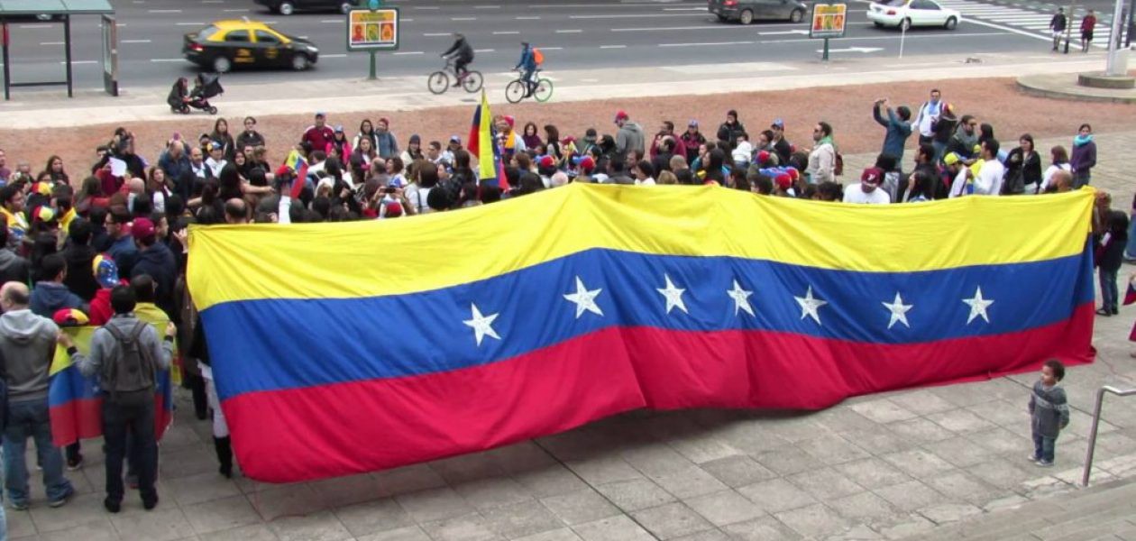 Facilitan la radicación de venezolanos en Argentina | Información General