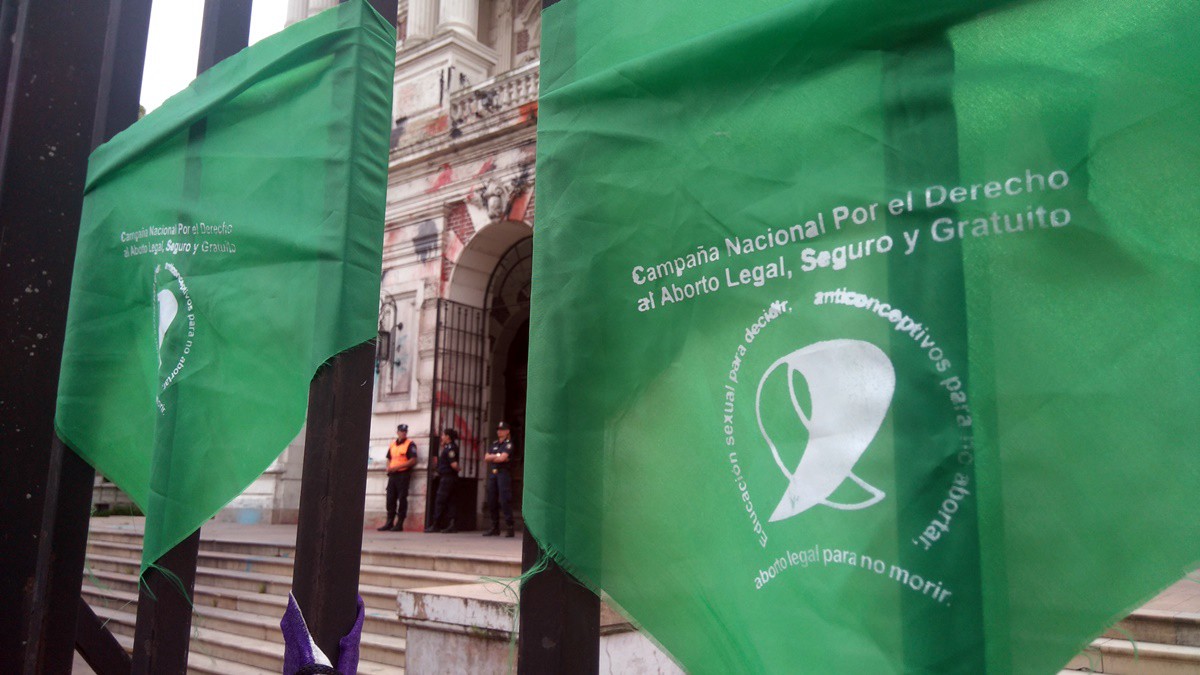 Realizarán un "pañuelazo" frente al Congreso para reclamar por el aborto legal | Información General