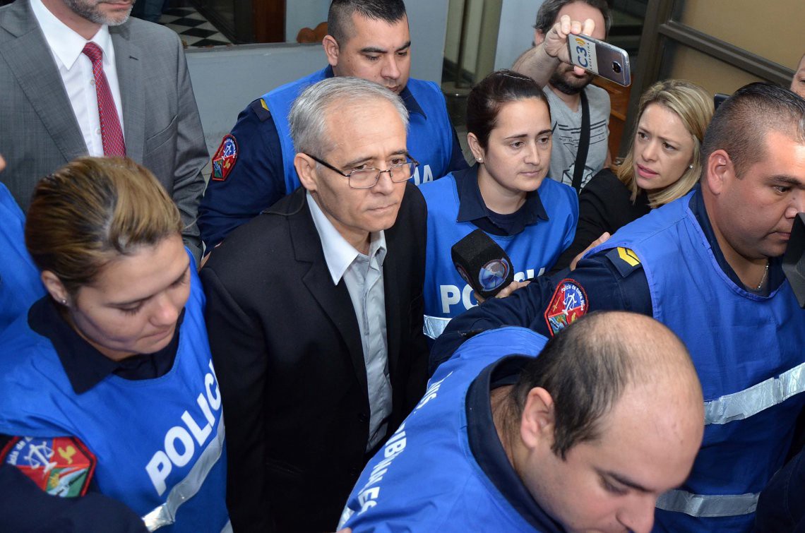 Condenaron al cura Justo Ilaraz a 25 años de prisión por abuso sexual de menores | Información General