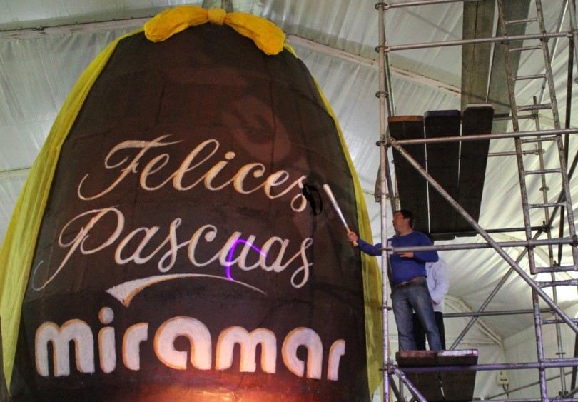 Miramar prepara el huevo de Pascua más grande del mundo | Información General