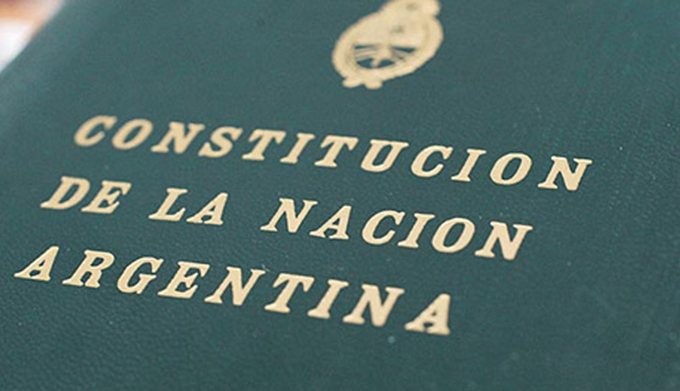 Alumnos de tercer año del secundario deberán realizar el juramento a la Constitución Nacional | Información General