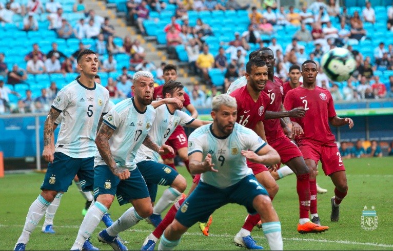 Copa América: Argentina le ganó 2-0 a Qatar y logró clasificar a cuartos | Deportes