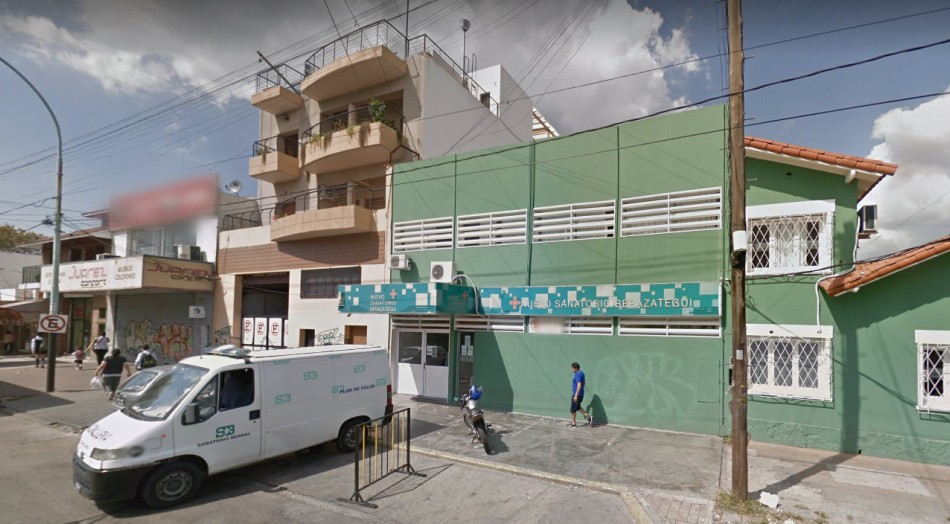 Berazategui: una mujer denunció que le amputaron la pierna equivocada en un sanatorio | Información General