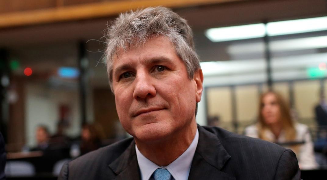Amado Boudou fue condenado a tres años de prisión por la transferencia de un auto con papeles truchos | Información General