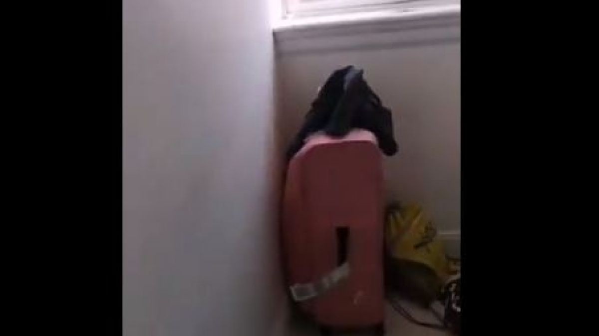 Había que entrar de perfil: alquiló una pieza en Nueva York y se llevó una sorpresa con el tamaño | Tecnología