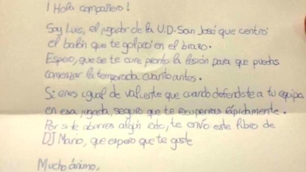 Lesionó a un compañerito de otro equipo en un partido de fútbol y le mandó una tierna carta para disculparse | Tecnología