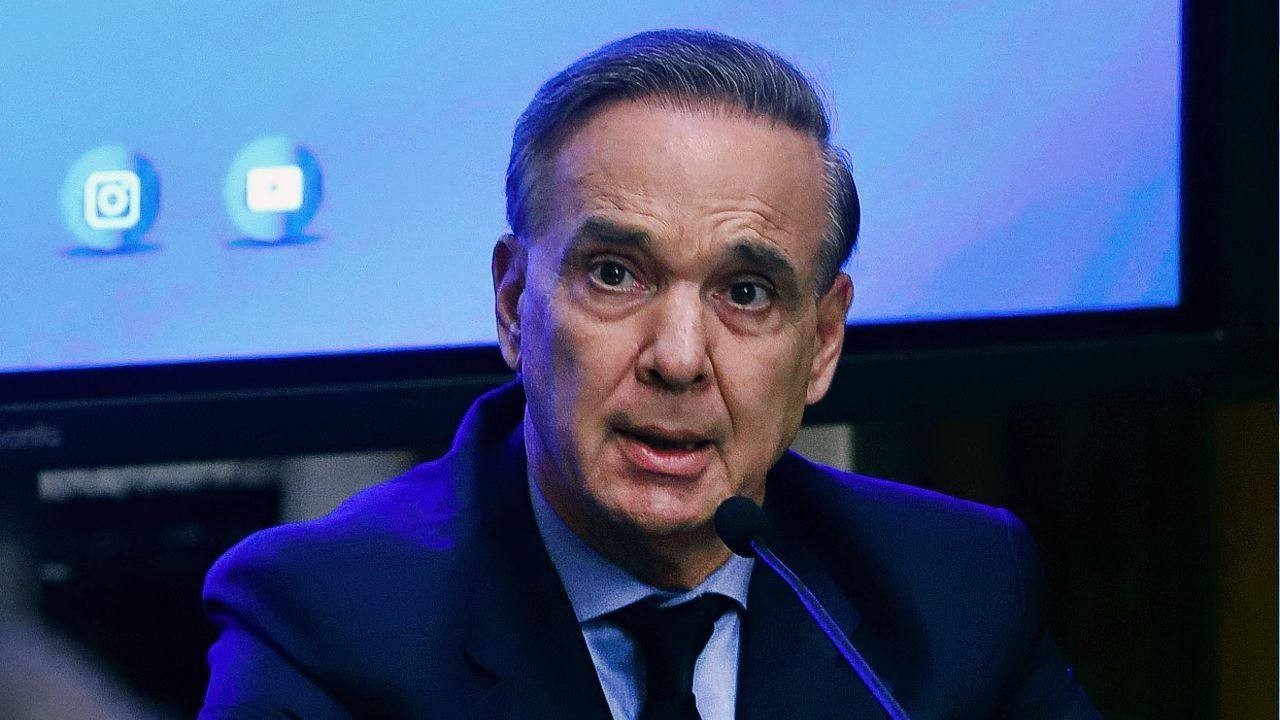 Pichetto aclaró: "Dije que habría que dinamitar los búnkers, no las villas" | Información General