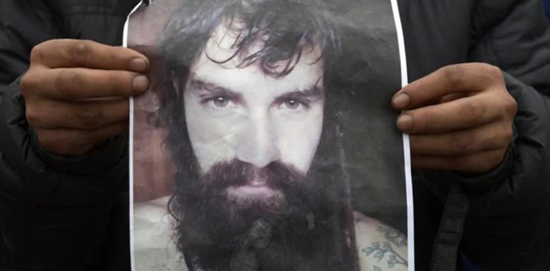 Comienza el juicio al médico acusado de divulgar fotos del cuerpo de Santiago Maldonado | Información General