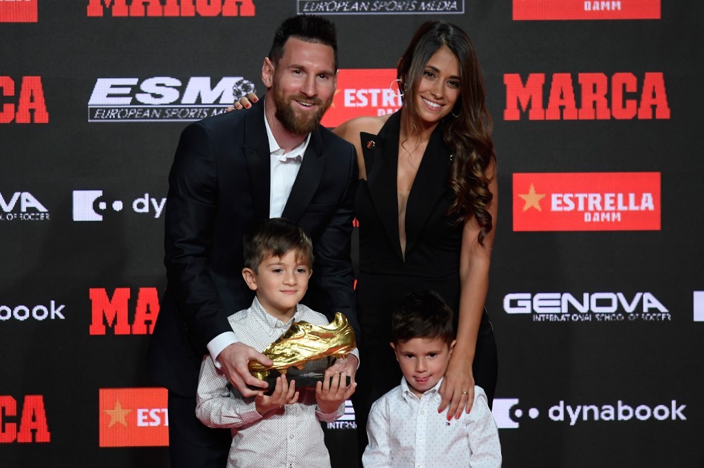 Los hijos de Messi le entregaron su tercer Botín de Oro consecutivo | Deportes