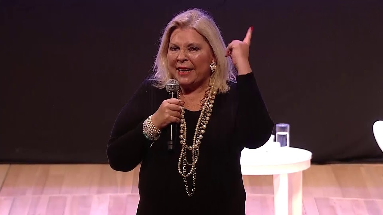 Carrió, la "líder espiritual de la tercera edad" | Información General