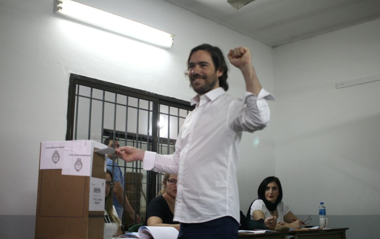 Votó Nicolás del Caño: "Nuestros planteos hoy son más necesarios que nunca" | Información General