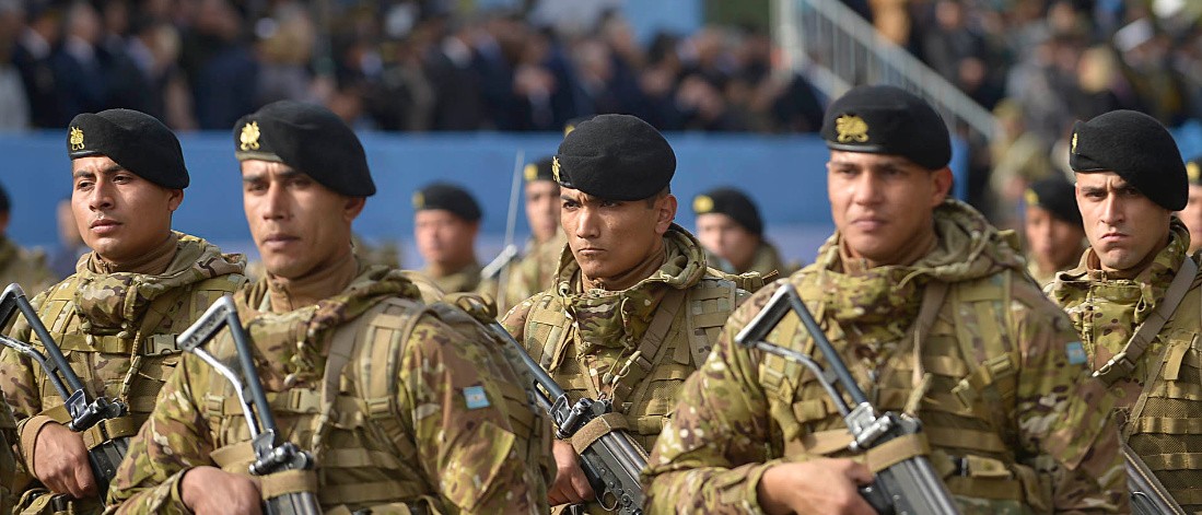 Derogan una resolución del gobierno anterior que modificaba la estructura de las Fuerzas Armadas | Información General