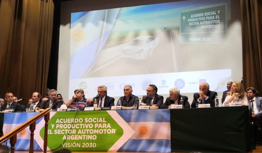 Alberto Fernández en SMATA: lanza el Plan Estratégico Automotor con Acuerdo Social y Productivo | Información General
