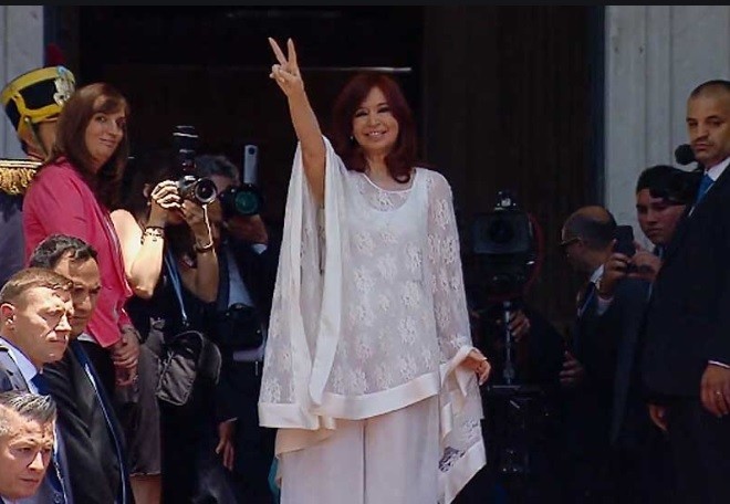 El Senado busca aprobar la Ley de Emergencia Económica en la primera sesión de Cristina como presidenta | Información General