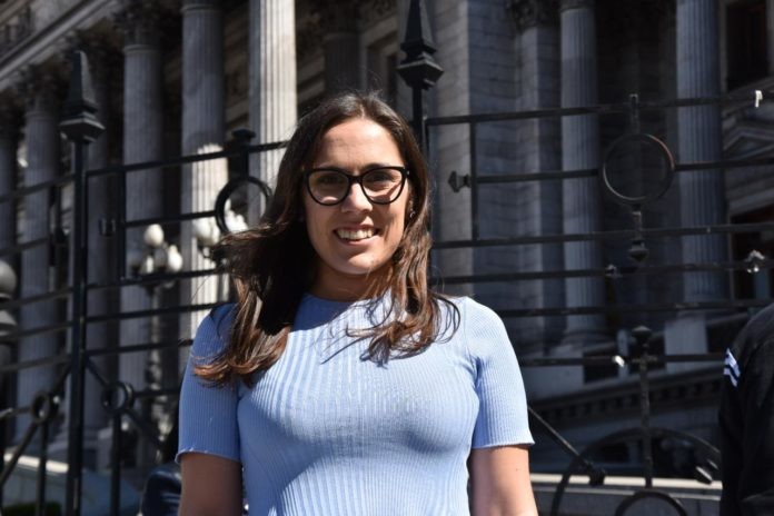 Una diputada radical reclama paridad de género para los nuevos billetes | Información General