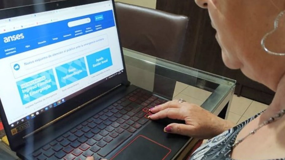 Este viernes termina la preincripción para el bono de 10 mil: hay casi 11 millones de inscriptos | Información General