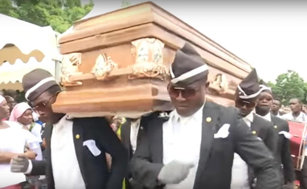 "Soy fan de Messi": entrevista a uno de los ghaneses del meme con el ataúd | Tecnología