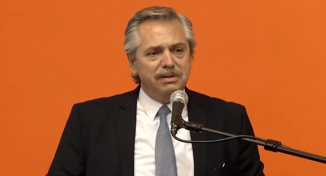 Fernández: "Vamos a volver a tener un sistema de salud como el que nunca debimos dejar de tener" | Información General