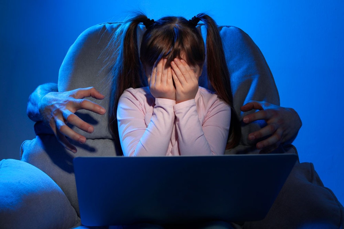 Descrubrió que un hombre acosaba a su hija de 9 años por Whats App y Tik Tok | Información General