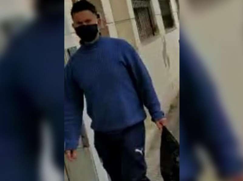 Temor en La Plata por un hombre que golpea a mujeres en la calle | Información General