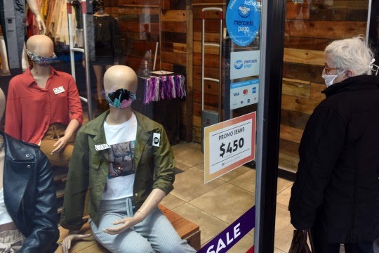 Rige un nuevo horario para los locales comerciales | Información General