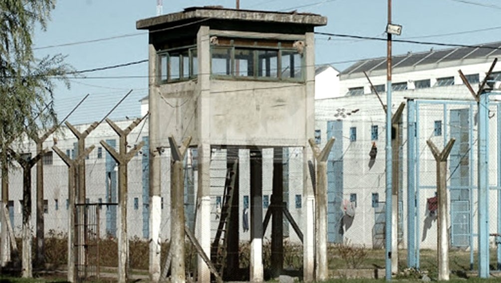 Son cinco los reclusos con coronavirus en dos cárceles de Santa Fe | Información General