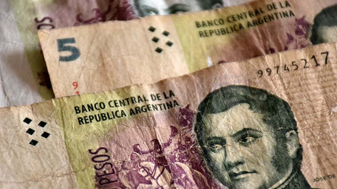 Extienden nuevamente el plazo para canjear los billetes de 5 pesos | Información General