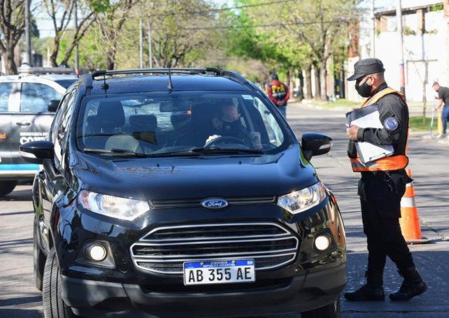 Comenzaron los operativos de la Fuerza de Respuesta Inmediata en las calles de Rosario | Información General