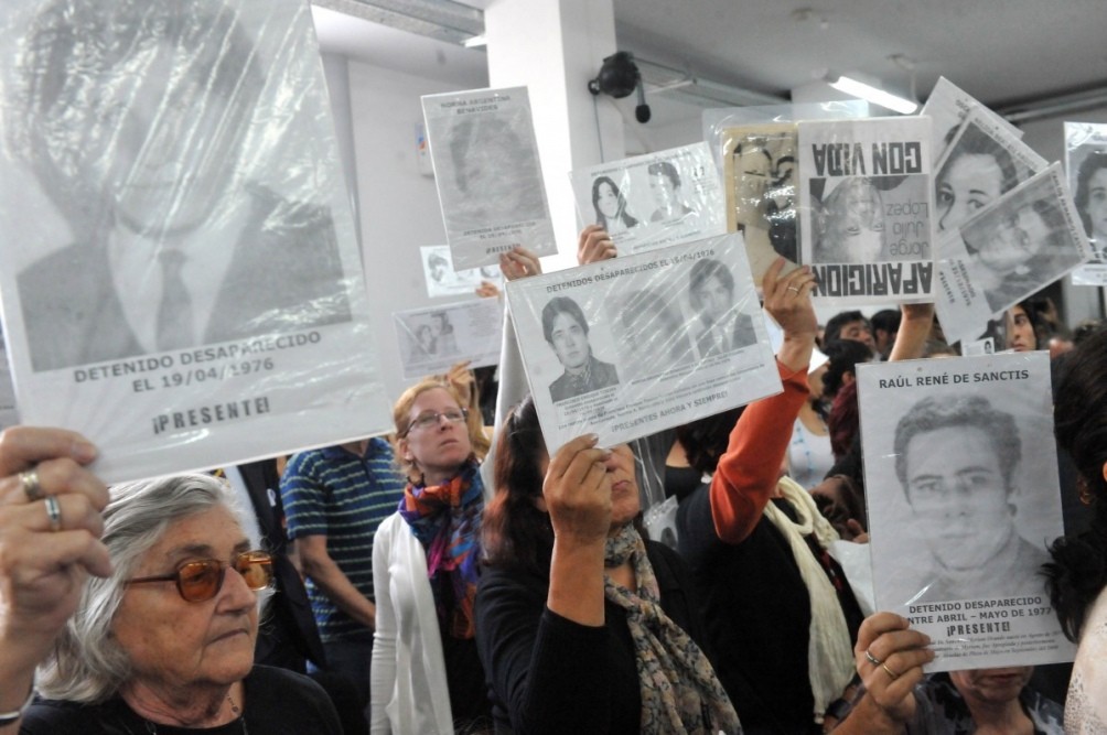 Comienza el juicio por los "vuelos de la muerte" de Campo de Mayo | Información General