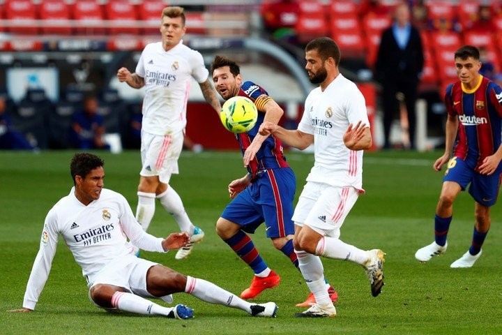 Dura derrota del Barcelona de Messi en el Camp Nou | Deportes