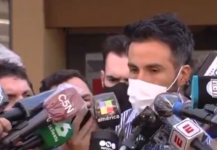 Maradona internado: "Mostró una evolución, está bien de ánimo" | Deportes