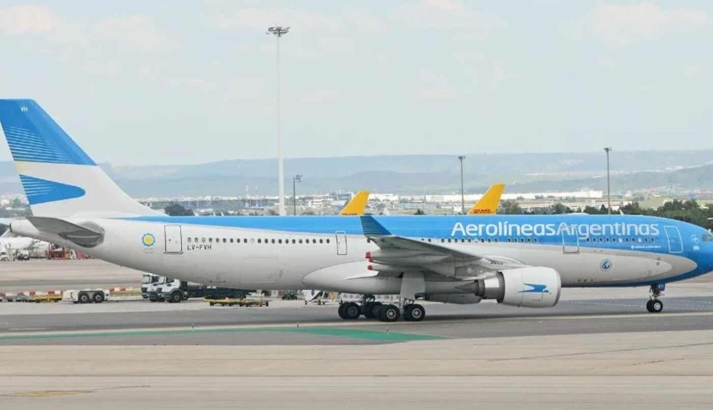 Sale el vuelo de Aerolíneas Argentinas en busca de la Sputnik V | Información General